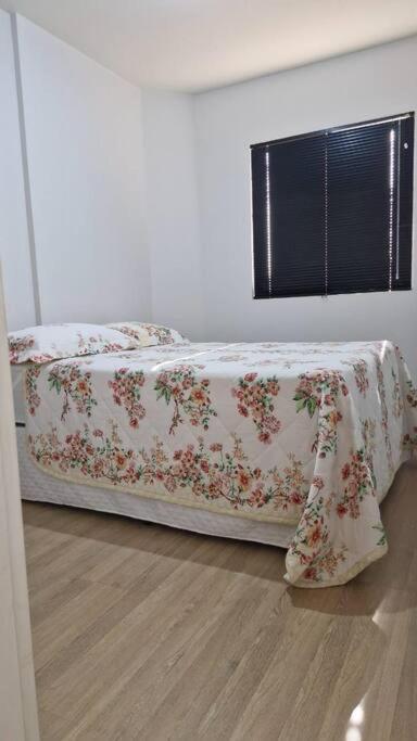 Apartment Mobiliado Com Ar Condicionado Em Um