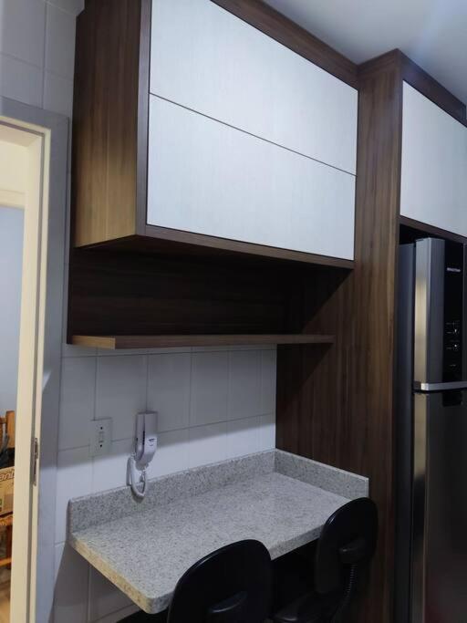 Mobiliado Com Ar Condicionado Em Um Cascavel (Parana)